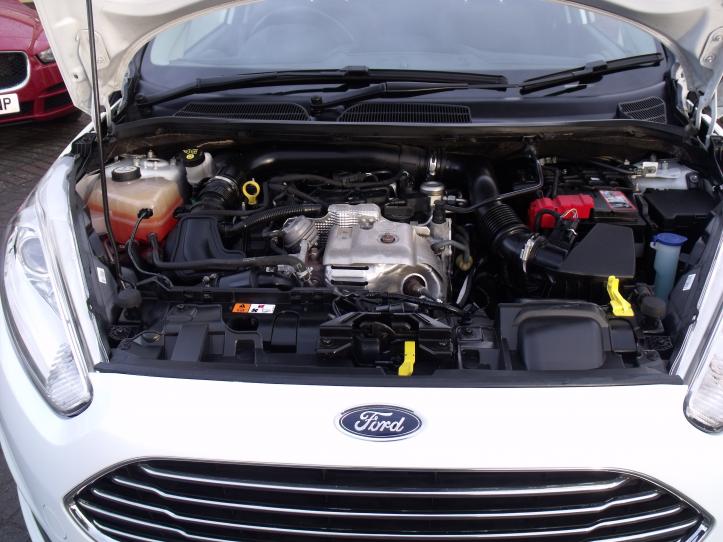 YS65 PNJ - Ford Fiesta 1.0 Turbo Ecoboost Titanium 5 Door Hatchback 998cc