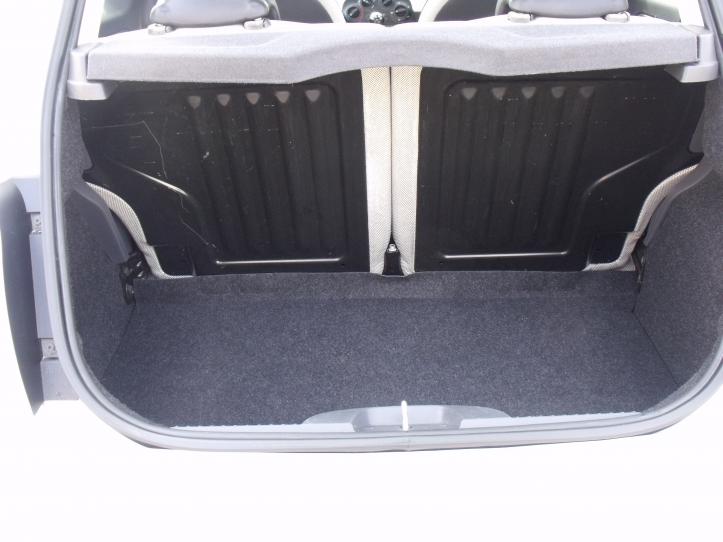 WV13 DSE - FIAT 500 Lounge 3 Door Hatchback 1242cc