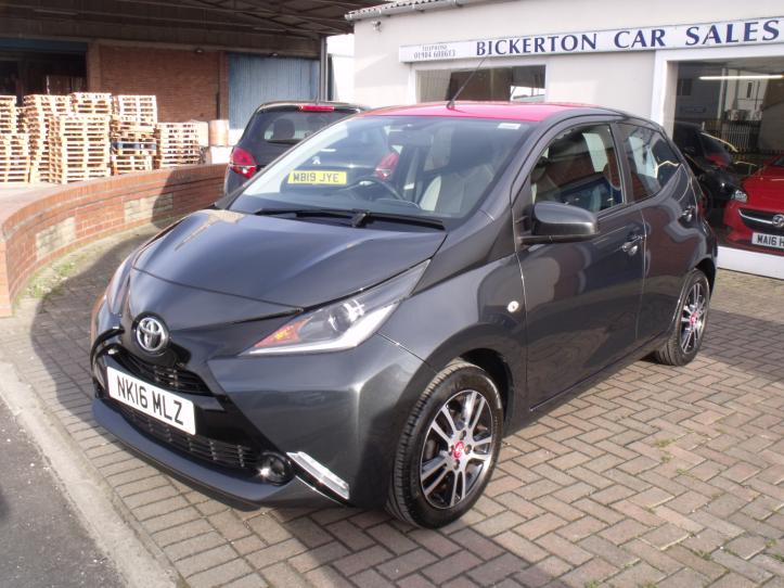 NK16 MLZ - Toyota AYGO X. PLAY Limited Edition 5 Door Hatchback 998cc