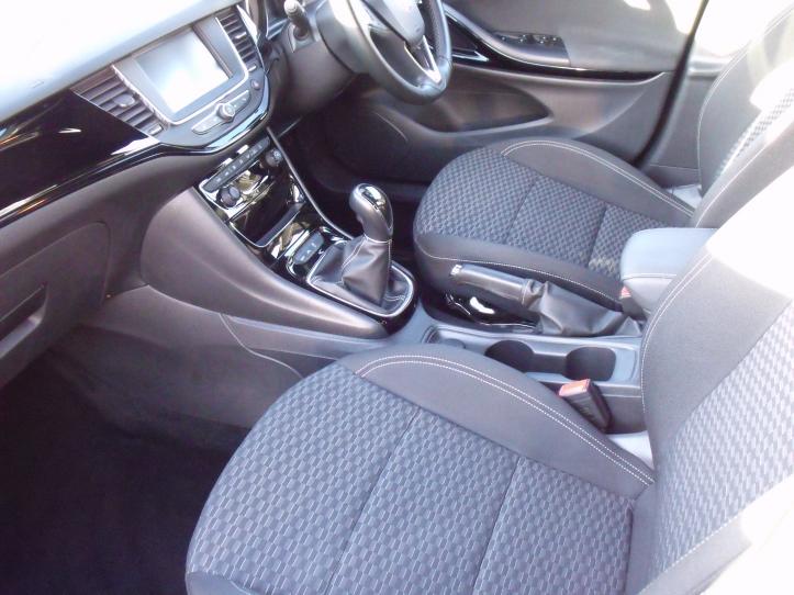 YJ17 SLS - Vauxhall Astra SRI Turbo 1.4 150 bhp 5 Door Hatchback 1399cc