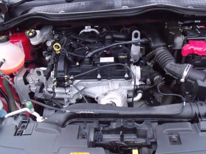 YK67 ZVD - Ford Fiesta 1.1 Zetec 5Door Hatchback 1084cc